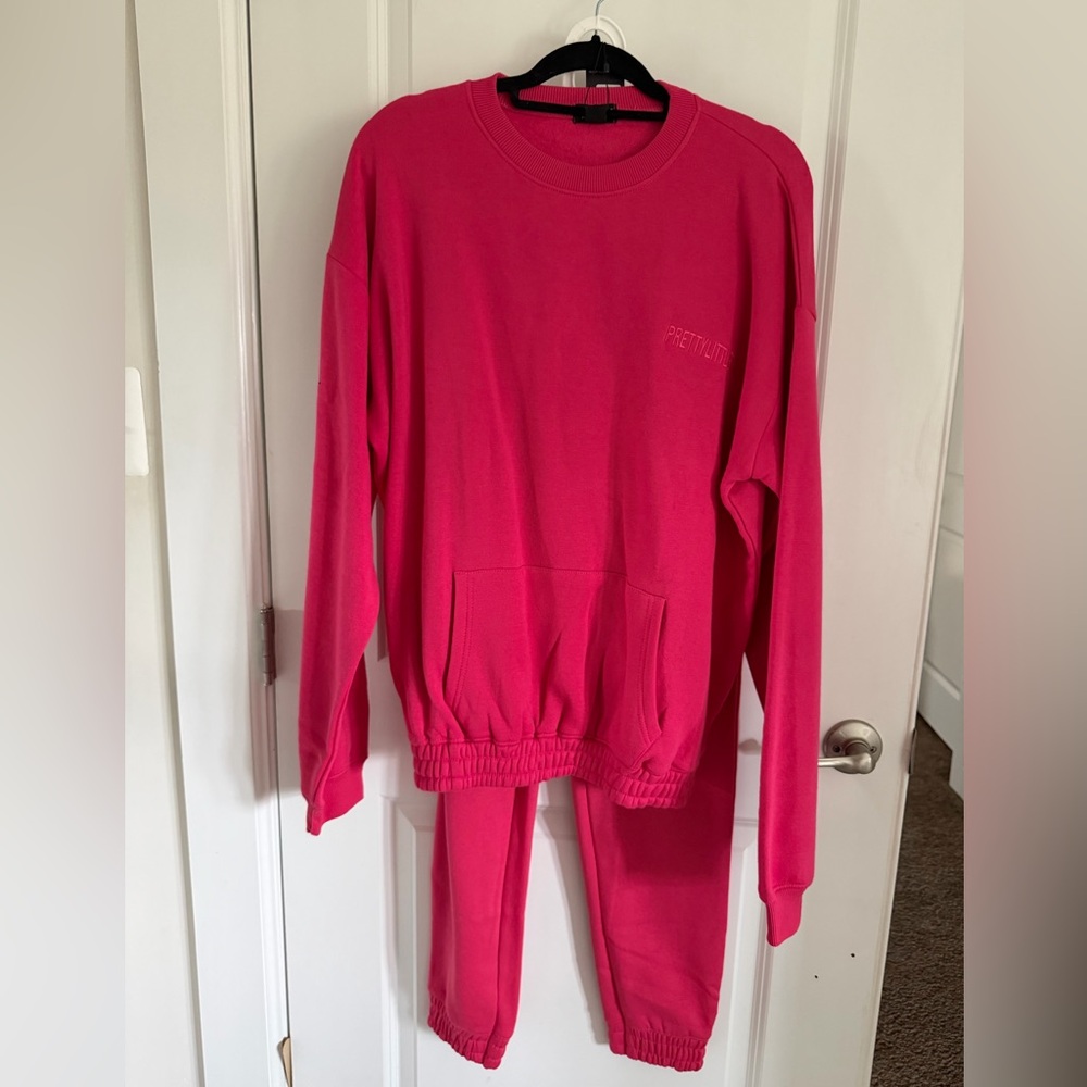Pretty Little Thing Sweat Suit